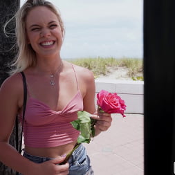 Kelsey Kane in 'Bangbros' Kelsey Loves Roses And BBC's (Thumbnail 792)