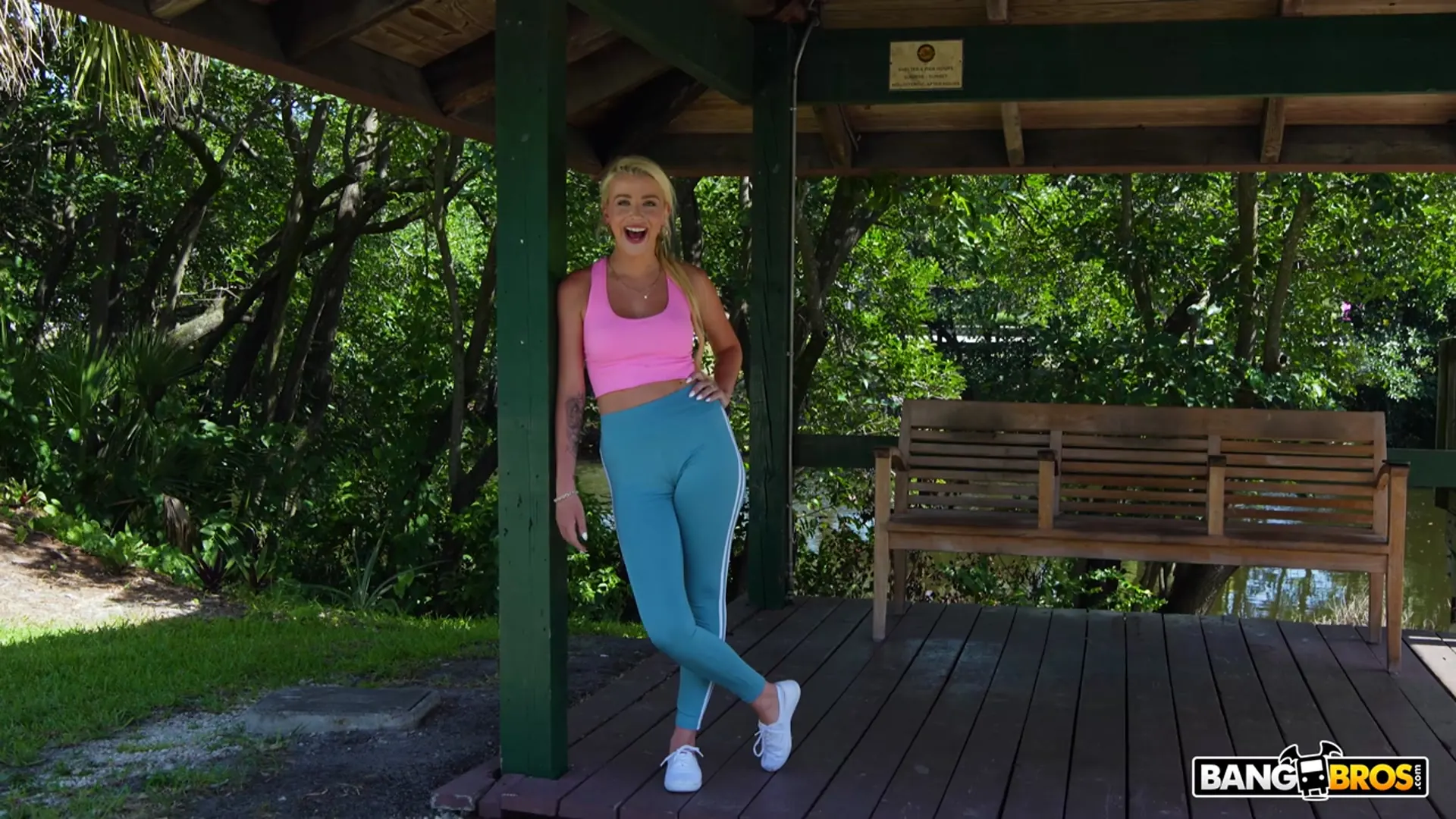 Bangbros 'La nevada en el autobús' protagonizando Kenzie Snow (foto 128)