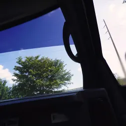 Khloe Kapri en 'Bangbros' Rubia en apuros es un monstruo desatado (Miniatura 33)