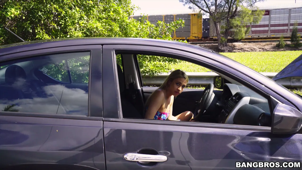 Bangbros 'Rubia en apuros es un monstruo desatado' protagonizando Khloe Kapri (foto 165)