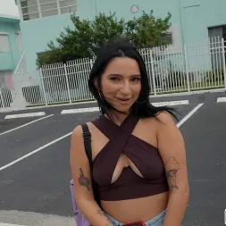 Kiana Kumani en Glaseado de pene en su coño (foto 375) Kiana Kumani en 'Bangbros' Glaseado de pene en su coño (Miniatura 375)