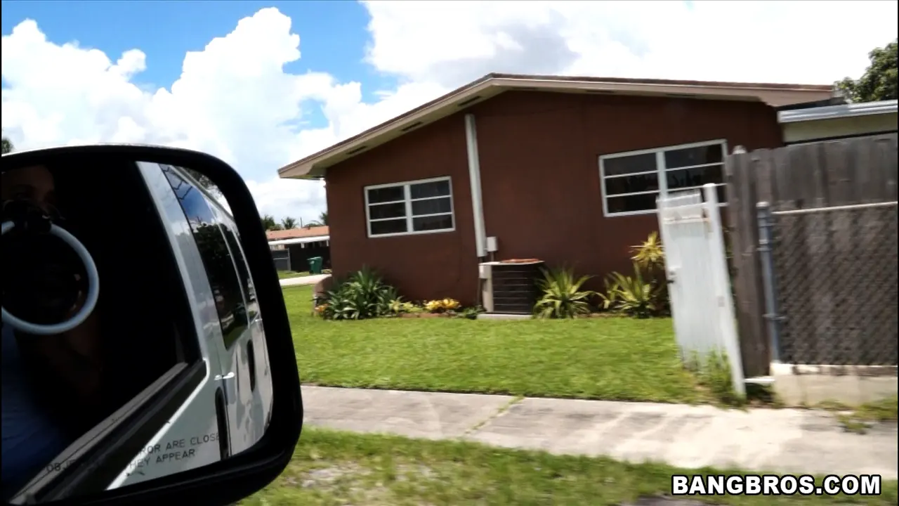 Kimber Lee in 'Pretty amateur fucked after a crash' from 'Bangbros' (Photo 231) Bangbros 'Pretty amateur fucked after a crash' starring Kimber Lee (Photo 231)