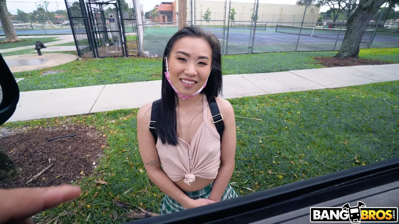 Kimmy Kimm en 'La novia infiel se venga' from 'Bangbros' (foto 65) Bangbros 'La novia infiel se venga' protagonizando Kimmy Kimm (foto 65)