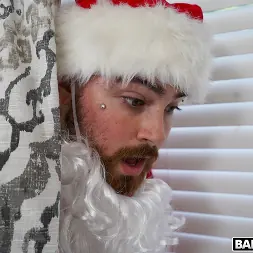 Kylie Quinn en Travieso o bueno (foto 198) Kylie Quinn en 'Bangbros' Travieso o bueno (Miniatura 198)