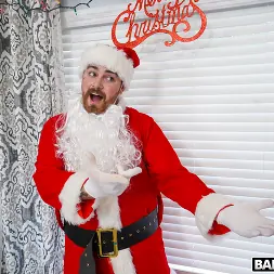 Kylie Quinn en Travieso o bueno (foto 216) Kylie Quinn en 'Bangbros' Travieso o bueno (Miniatura 216)