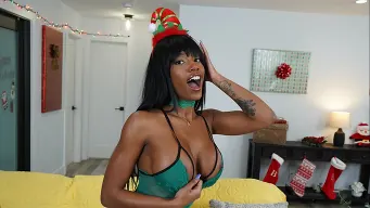 Lacey London en 'Magical Sex Elf'