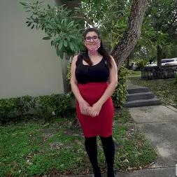 Laila Lust en La cazafortunas se sube al autobús (foto 63) Laila Lust en 'Bangbros' La cazafortunas se sube al autobús (Miniatura 63)