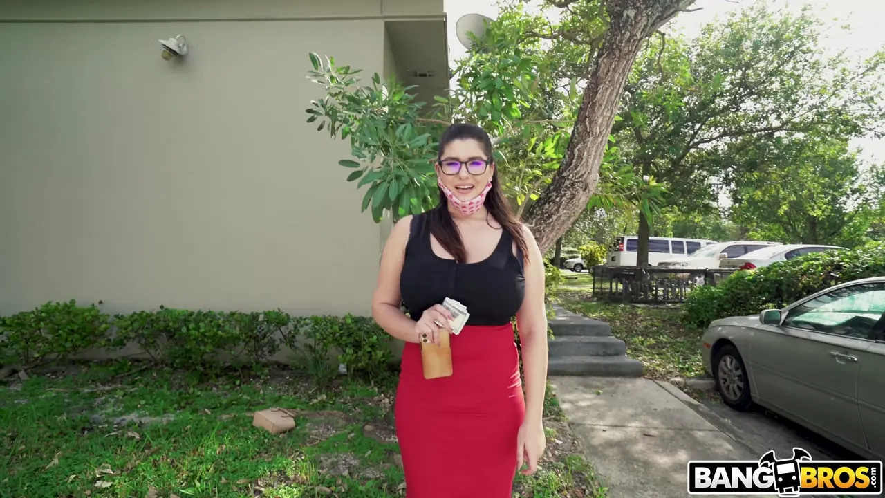 Laila Lust in 'Gold-Digger Hops in The Bus' from 'Bangbros' (Photo 105) Bangbros 'Gold-Digger Hops in The Bus' starring Laila Lust (Photo 105)