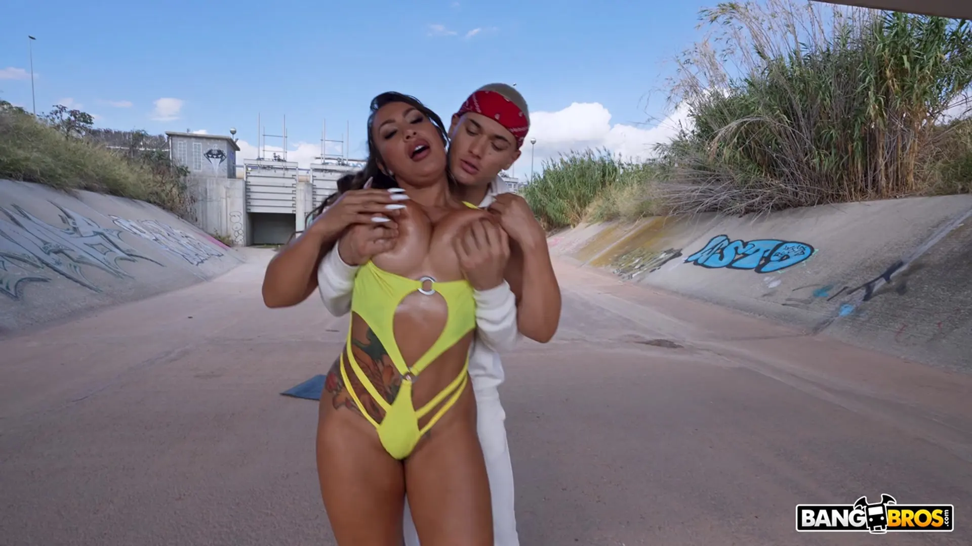 Bangbros 'Colombia's finest anal booty' starring LaPaisita Oficial (Photo 156)