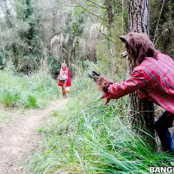 Lexi Lowe in 'Bangbros' Big tit creampie outsides in the woods (Thumbnail 56)