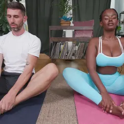 Lexi Luv in 'Bangbros' Black Yoga Luv (Thumbnail 240)