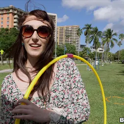 Lilith Addams en 'Bangbros' Otra feminista pierde ante nosotras (Miniatura 62)