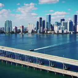 Lilith Moaningstar en 'Bangbros' Joder hasta el cansancio (Miniatura 1)