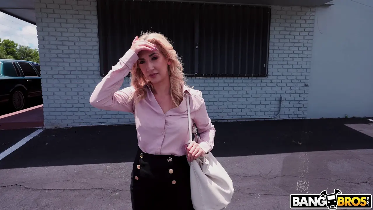Lilith Moaningstar en 'Joder hasta el cansancio' from 'Bangbros' (foto 675) Bangbros 'Joder hasta el cansancio' protagonizando Lilith Moaningstar (foto 675)