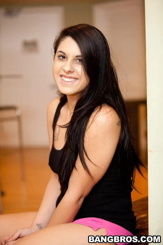 Lilly Anderson in 'Popping The Foot Cherry!' from 'Bangbros' (Photo 1) Bangbros 'Popping The Foot Cherry!' starring Lilly Anderson (Photo 1)