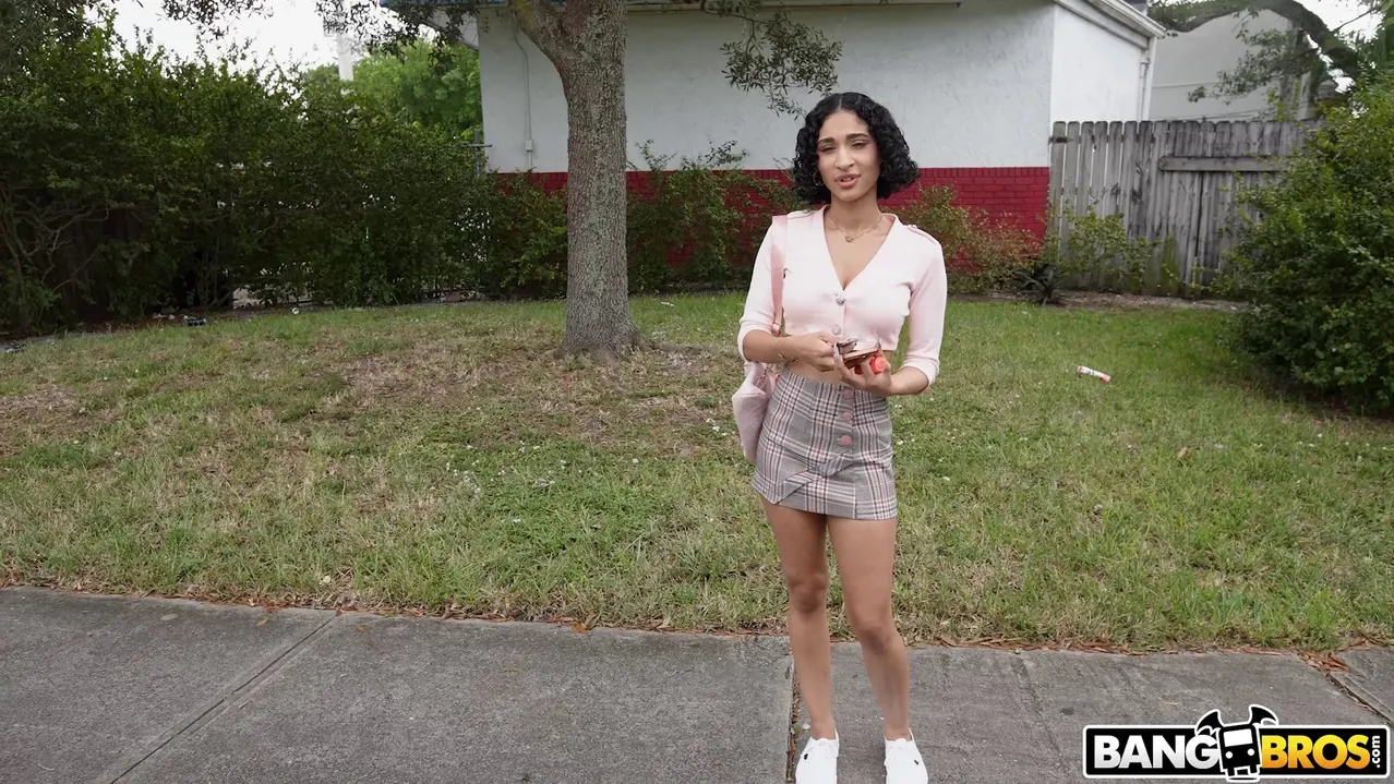 Bangbros 'Súper lindo' protagonizando Lina Love (foto 69)