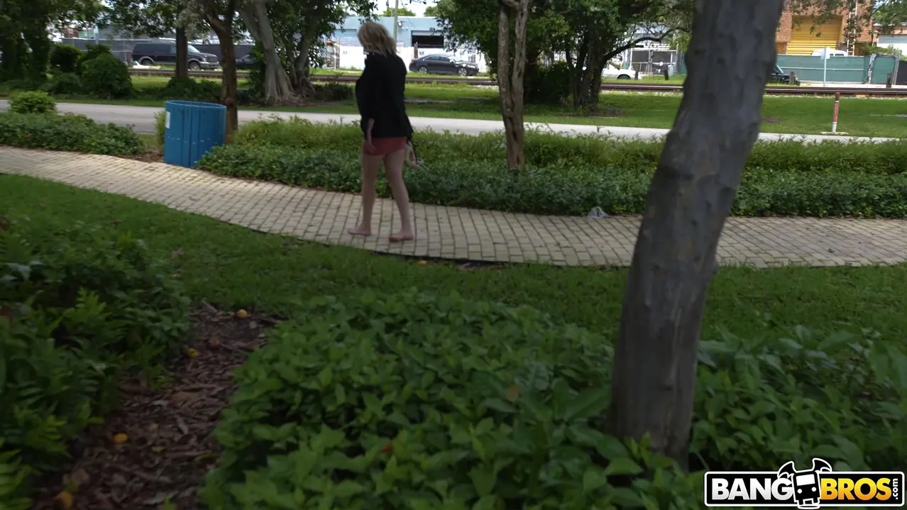 Bangbros 'She's a Thrill Seeker' starring Lindsey Lakes (Photo 75)