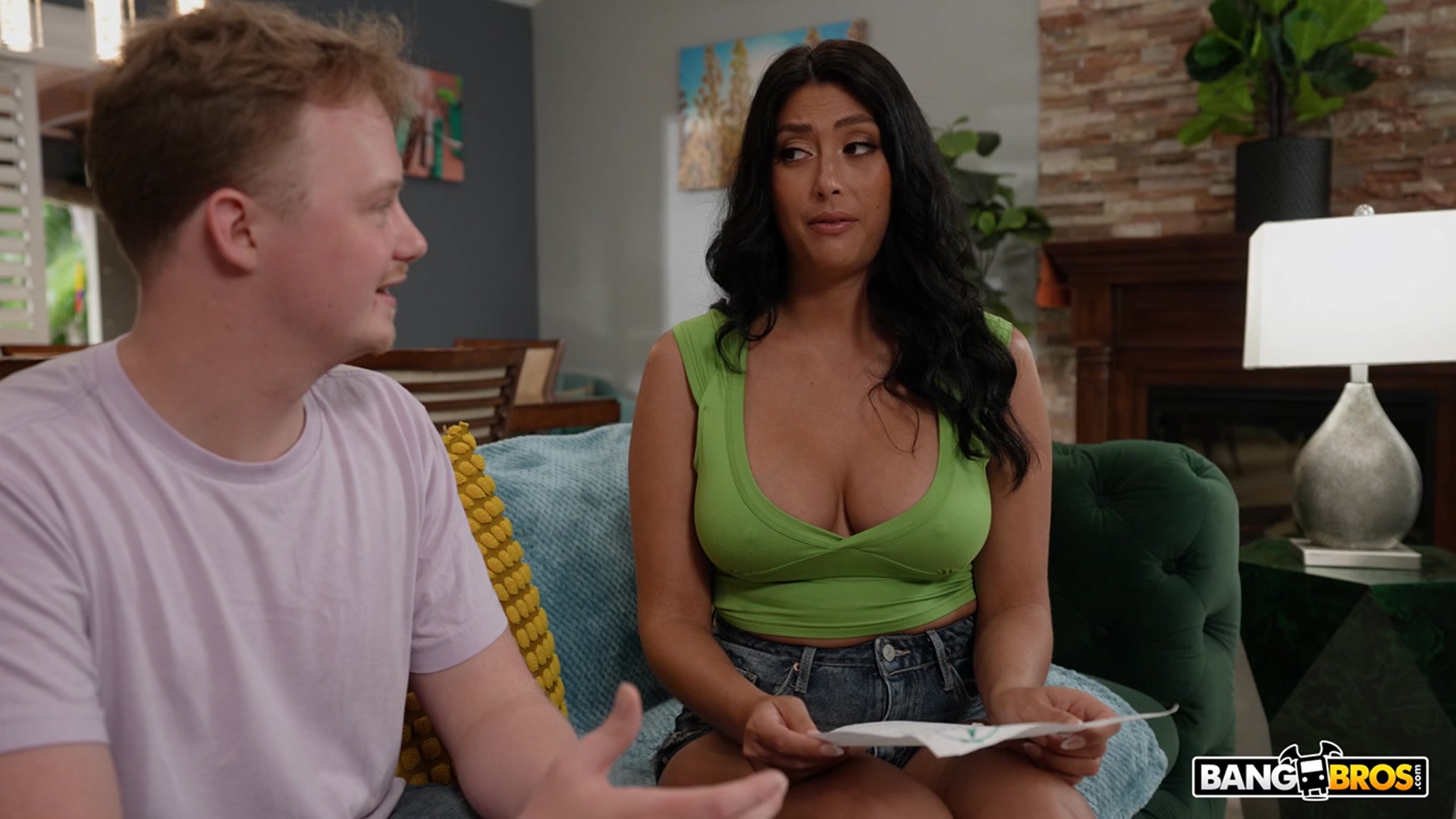 Bangbros 'I Want To Be A Good Stepmom' starring Lola Pearl (Photo 51)