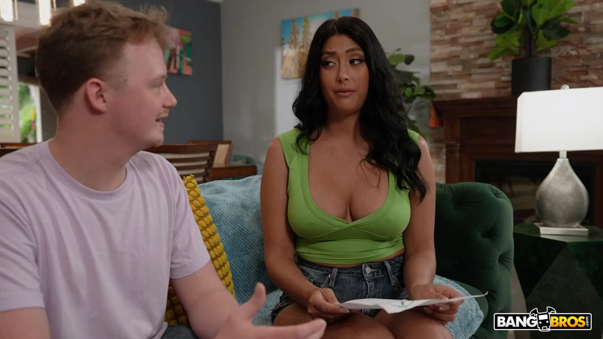 Lola Pearl in 'I Want To Be A Good Stepmom' from 'Bangbros' (Photo 51) Bangbros 'I Want To Be A Good Stepmom' starring Lola Pearl (Photo 51)