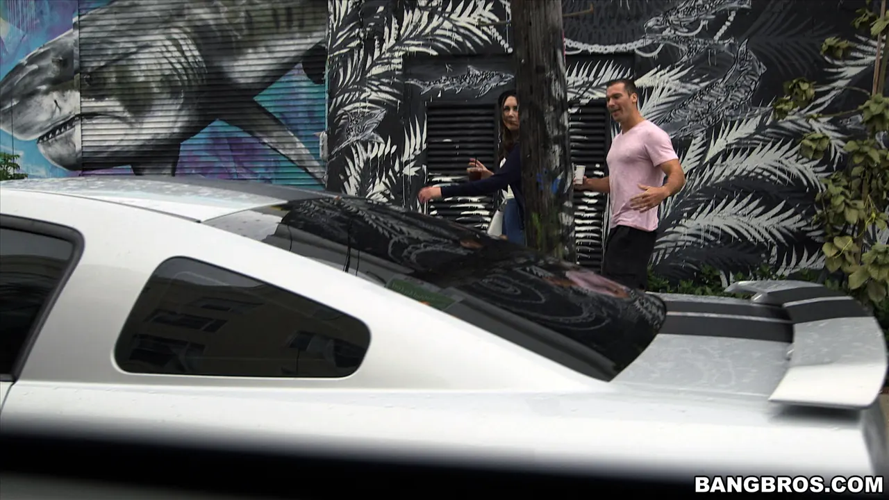 London Lynn in 'Riding The Bus in to London' from 'Bangbros' (Photo 22) Bangbros 'Riding The Bus in to London' starring London Lynn (Photo 22)