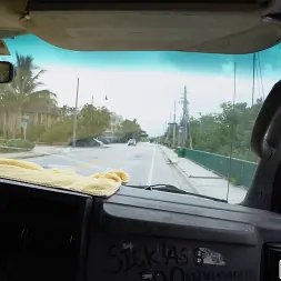 Lucky Anne en La suerte tiene suerte (foto 1) Lucky Anne en 'Bangbros' La suerte tiene suerte (Miniatura 1)