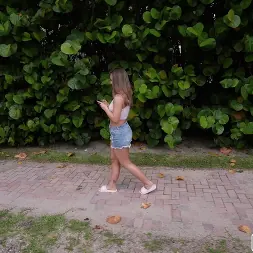 Lucky Anne en La suerte tiene suerte (foto 375) Lucky Anne en 'Bangbros' La suerte tiene suerte (Miniatura 375)