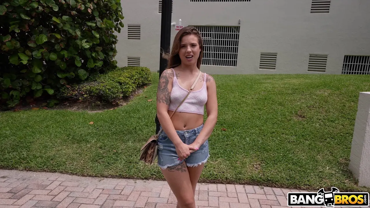 Bangbros 'La suerte tiene suerte' protagonizando Lucky Anne (foto 975)