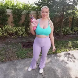 Luna Angel in 'Bangbros' Luna's Not That Kind of an Angel (Thumbnail 156)