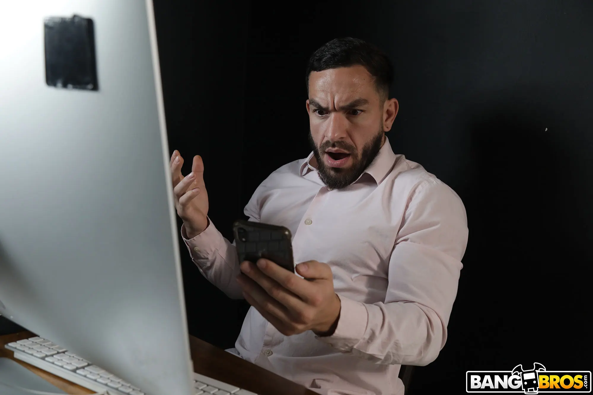 Bangbros 'Cogiendome a mi jefe por un aumento' protagonizando Macey Jade (foto 8)