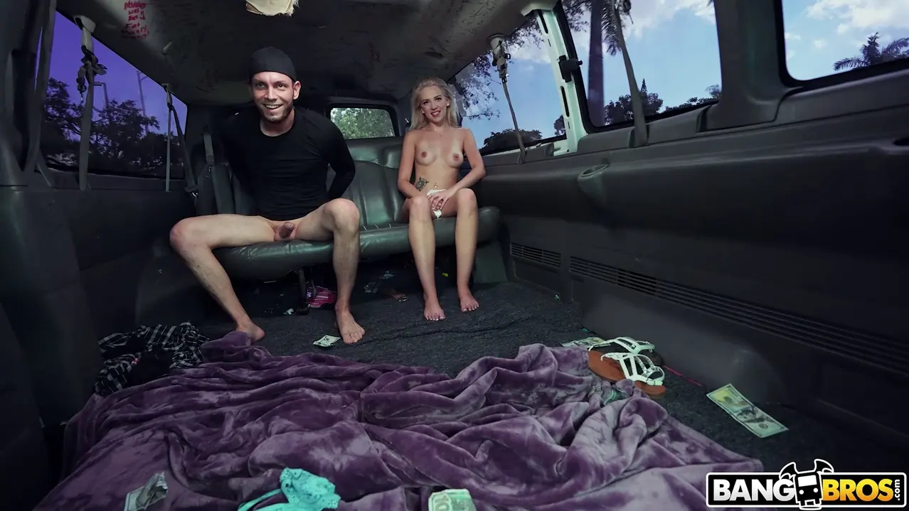 Bangbros 'Club de striptease Bang Bus' protagonizando Madison Summers (foto 600)