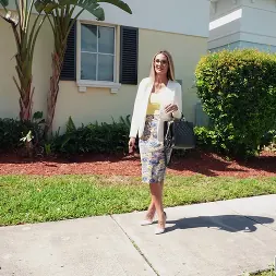 Mandy Rhea in 'Bangbros' The MILF Advocate (Thumbnail 750)