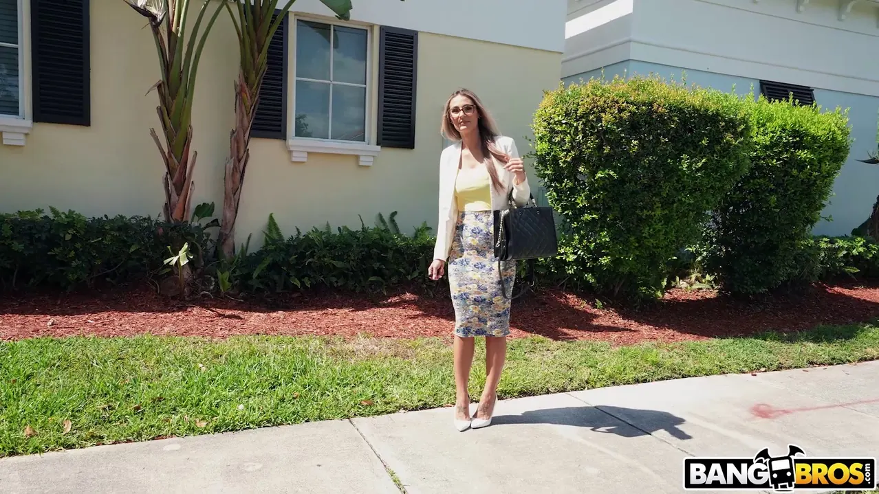 Bangbros 'The MILF Advocate' starring Mandy Rhea (Photo 825)