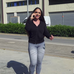 Marta La Croft in 'Bangbros' Loves to Public Fuck (Thumbnail 1)