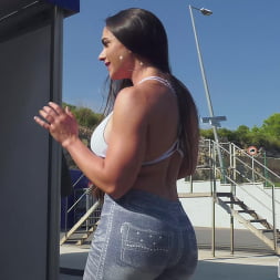 Marta La Croft in 'Bangbros' Loves to Public Fuck (Thumbnail 57)