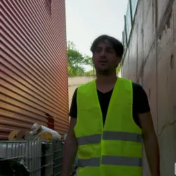 Marta La Croft in 'Bangbros' Loves to Public Fuck (Thumbnail 190)