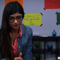 Mia Khalifa en Lecciones de BJ (foto 84) Mia Khalifa en 'Bangbros' Lecciones de BJ (Miniatura 84)