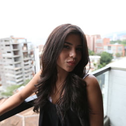Mia Wright in 'Bangbros' Hot Colombian Chick Wants To Be A Model (Thumbnail 2)