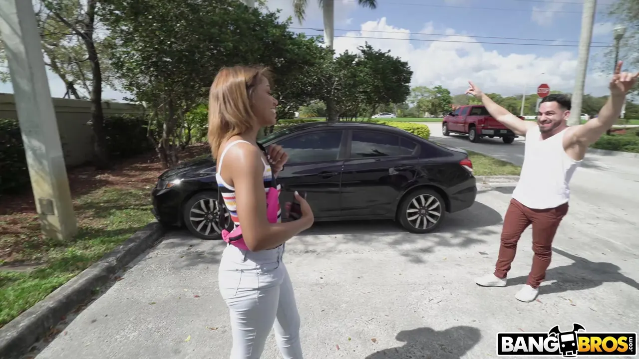 Bangbros 'Conducir por el maldito camino' protagonizando Milu Blaze (foto 84)