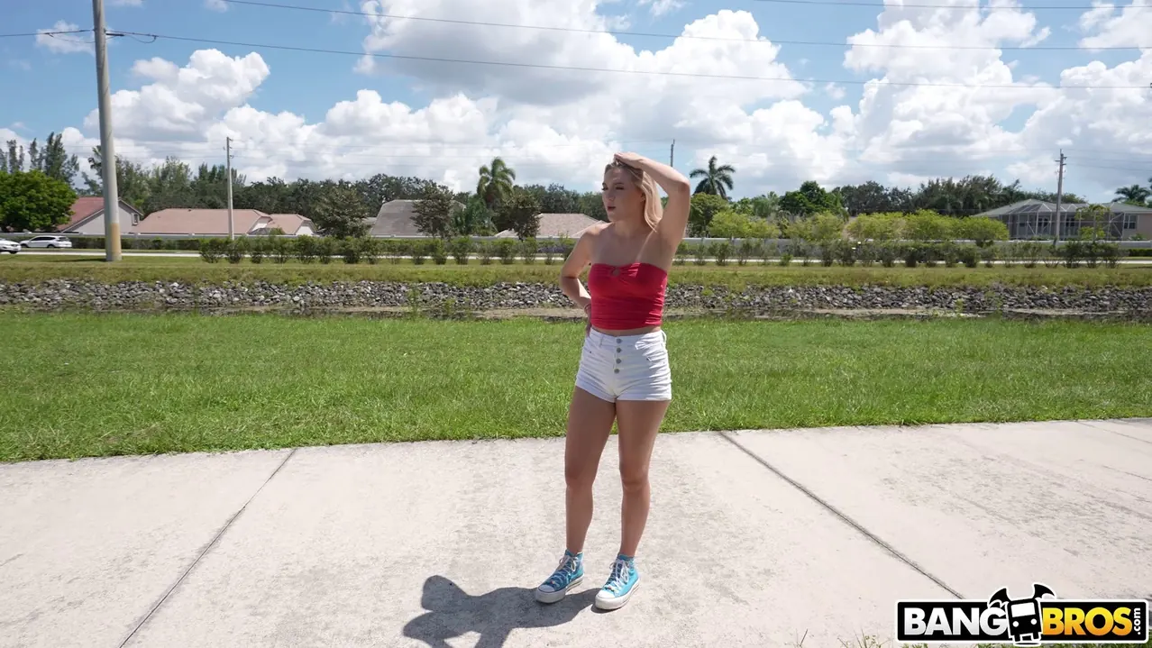 Bangbros 'Pulling Up On Molly' starring Molly Cooper (Photo 1050)