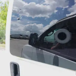 Molly Little en Señorita pequeña aventura de una noche (foto 600) Molly Little en 'Bangbros' Señorita pequeña aventura de una noche (Miniatura 600)