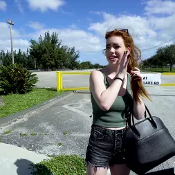 Nala Brooks en 'Bangbros' Estudiante de enfermería se pone nervioso (Miniatura 96)