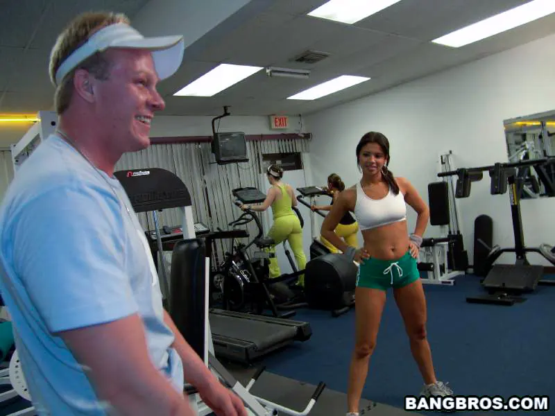 Bangbros 'Butt Masters!' starring Natalia Woods (Photo 5)