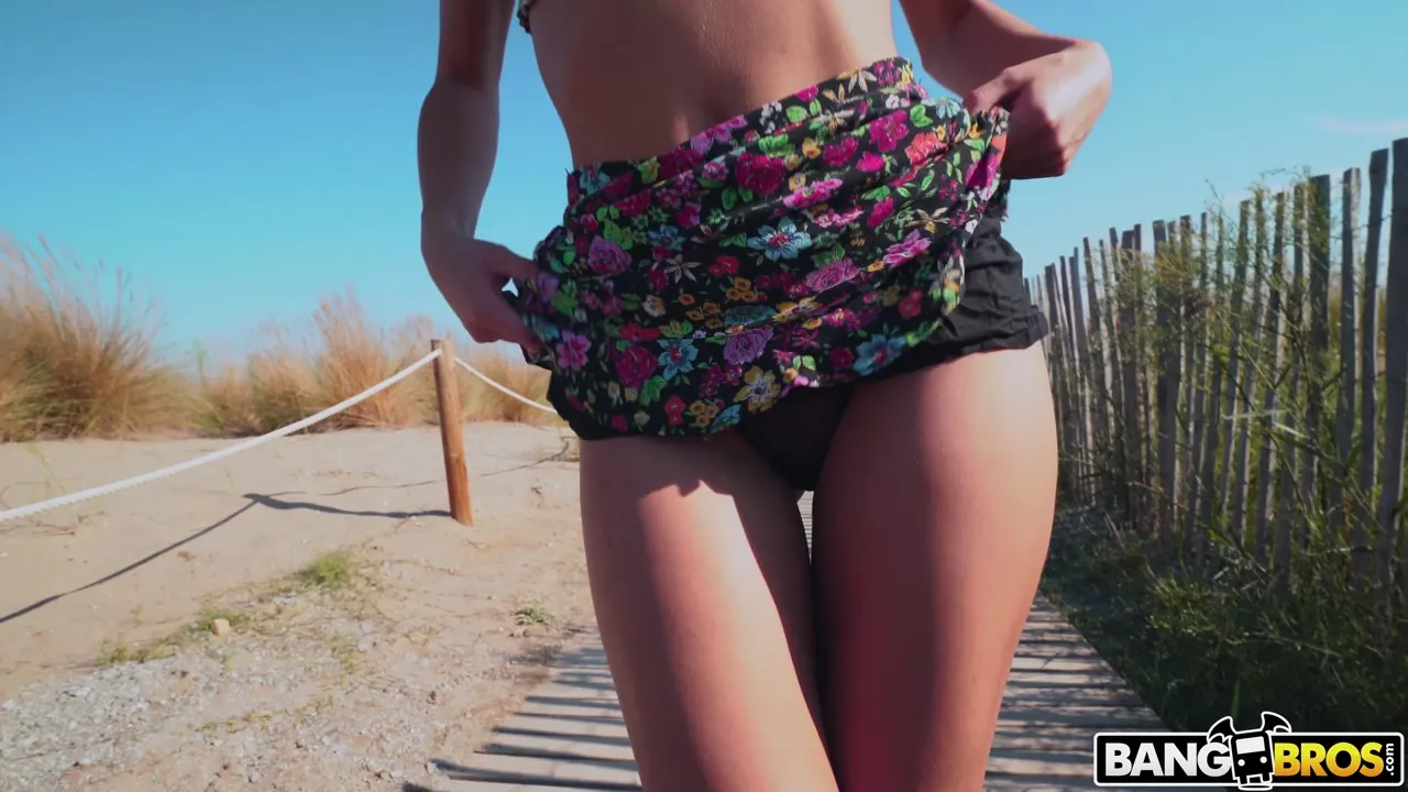 Bangbros 'Natasha Gone Wild in Public' starring Natasha La Piedra (Photo 46)
