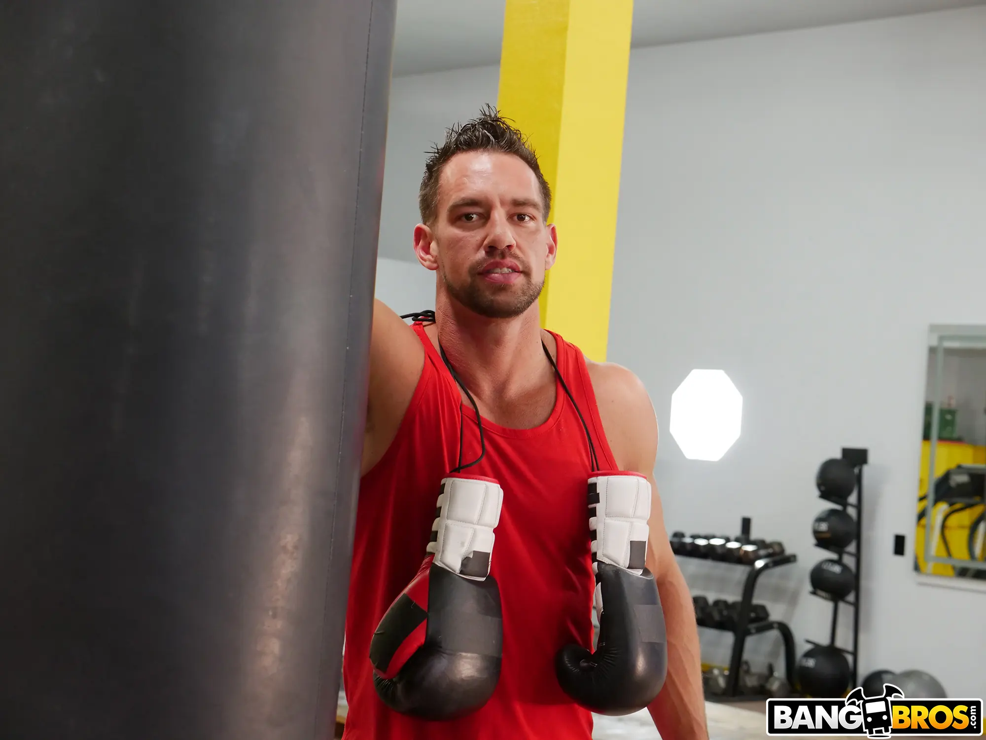 Bangbros 'Creampie durante un entrenamiento duro' protagonizando Nicole Aniston (foto 26)