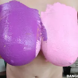 Noelle Easton en 'Bangbros' Amateur grandes tetas naturales 38 triple d (Miniatura 418)