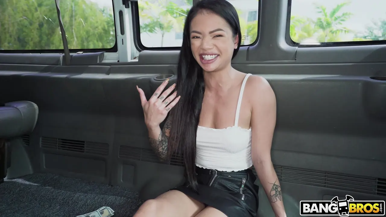 Paisley Page en 'Gets A Better Ride' from 'Bangbros' (foto 110) Bangbros 'Gets A Better Ride' protagonizando Paisley Page (foto 110)