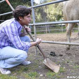 Paris Kennedy in 'Bangbros' Getting Pussy On the Ranch! (Thumbnail 441)