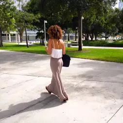 Payton Banks en 'Bangbros' Payton obtiene una gran oportunidad en el autobús (Miniatura 33)