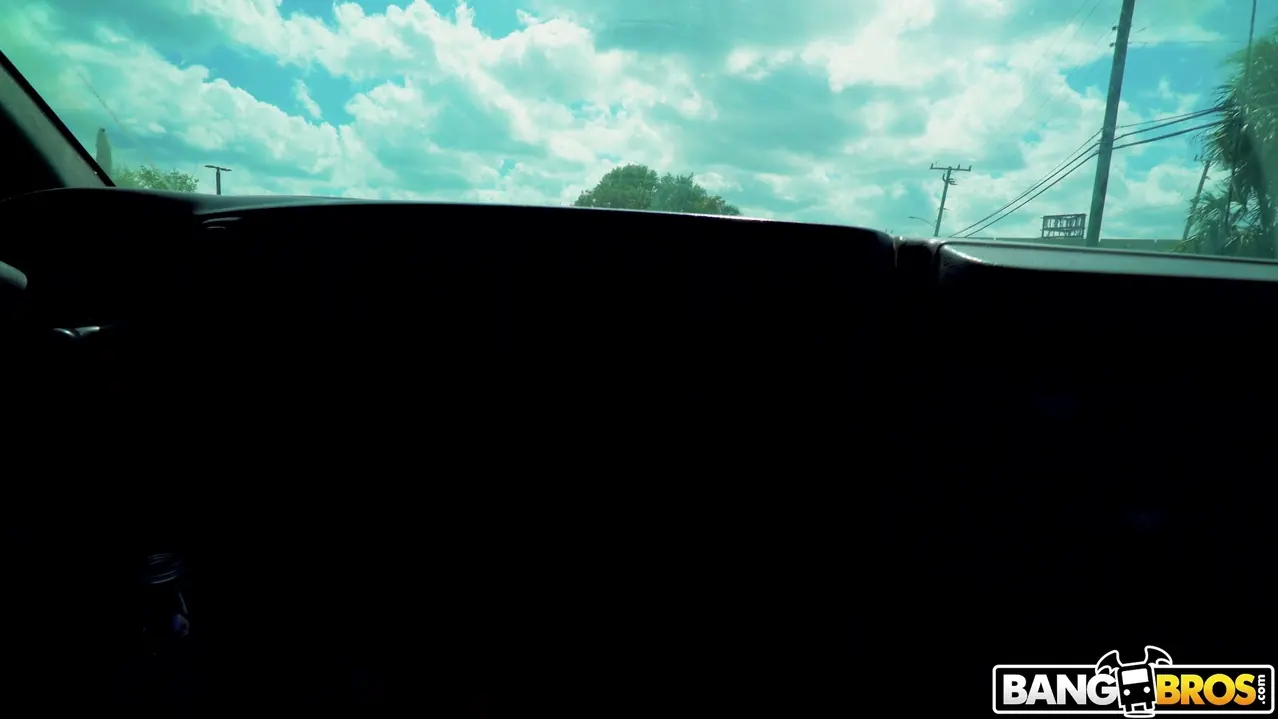 Penelope Kay en 'Chica caliente con tetas perfectas folla por dinero' from 'Bangbros' (foto 75) Bangbros 'Chica caliente con tetas perfectas folla por dinero' protagonizando Penelope Kay (foto 75)