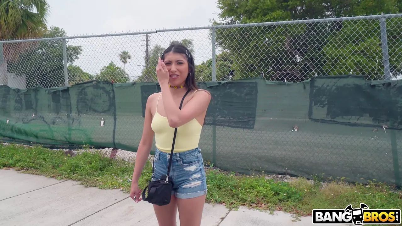 Bangbros 'Enfoque anal' protagonizando Penelope Woods (foto 1125)